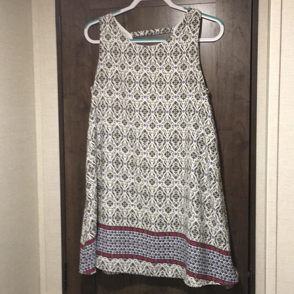 Beautiful dress!!